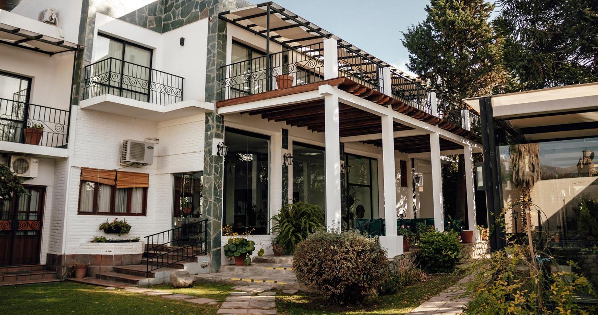 Hotel Los Sauces 카파야테 외부 사진